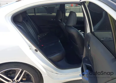 2017 Honda Accord Sport Se z USA, uszkodzony, nr VIN 1HGCR2F15HA261436